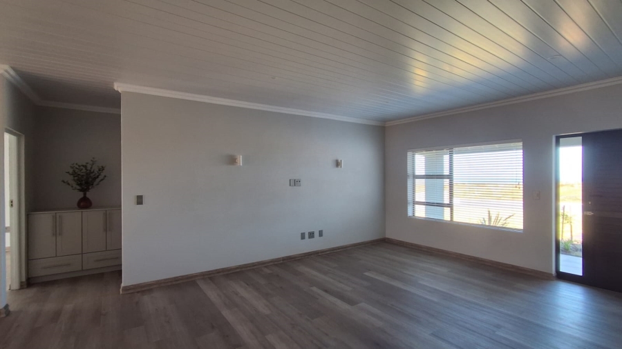 3 Bedroom Property for Sale in Stilbaai Wes Western Cape